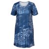 Snygg mönstrad klänning i blått från Zizzi