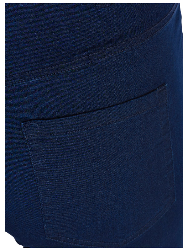 Snygga mörkt blå jeans för tjejer i stor storlek