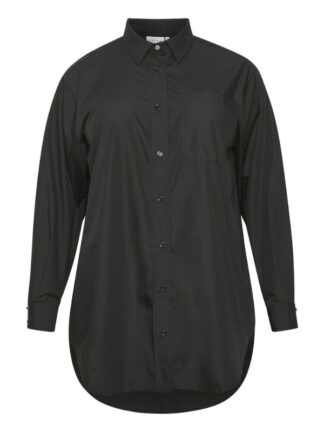 Långskjorta i storlek 52-54.