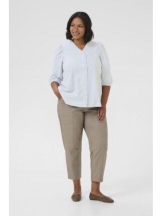 Randig blus i storlek 42