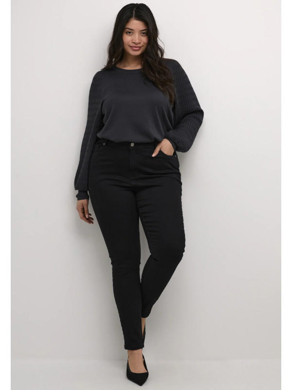 Jeans Jolie pose fram Svarta jeans i storlek 48-52