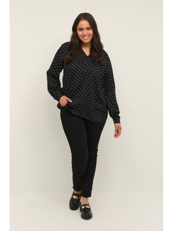 Blus i storlek 42-52